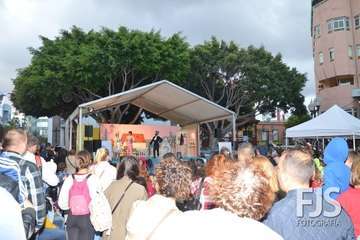 Espectáculo infantil en Los Llanos de Telde (Foto Francisco Javier Santana)
